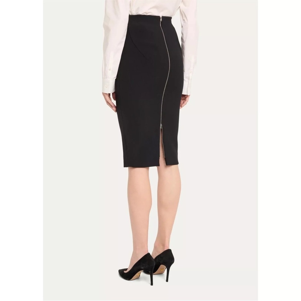 Victoria Beckham
Crepe Pencil Skirt
Black, 10 Uk (6 Us)